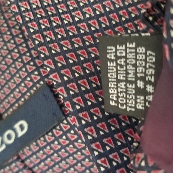 Izod tie - Picture 4 of 7